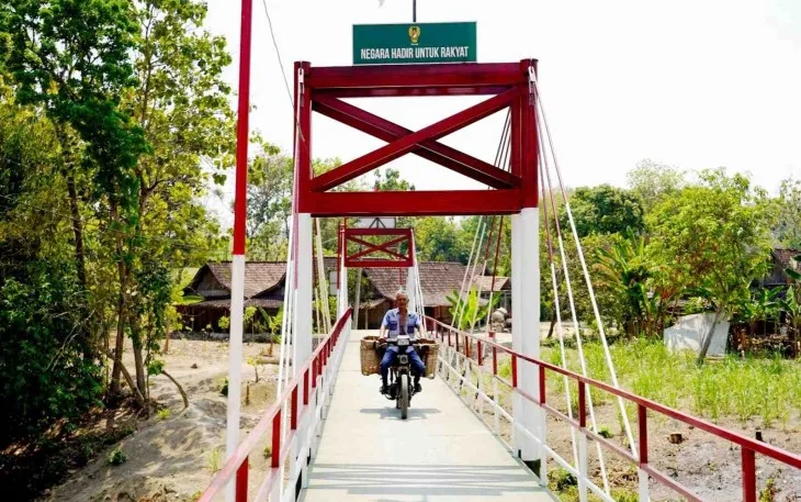 Jembatan Garuda Buka Akses Warga Cantel, Kurangi Risiko Penyeberangan Sungai