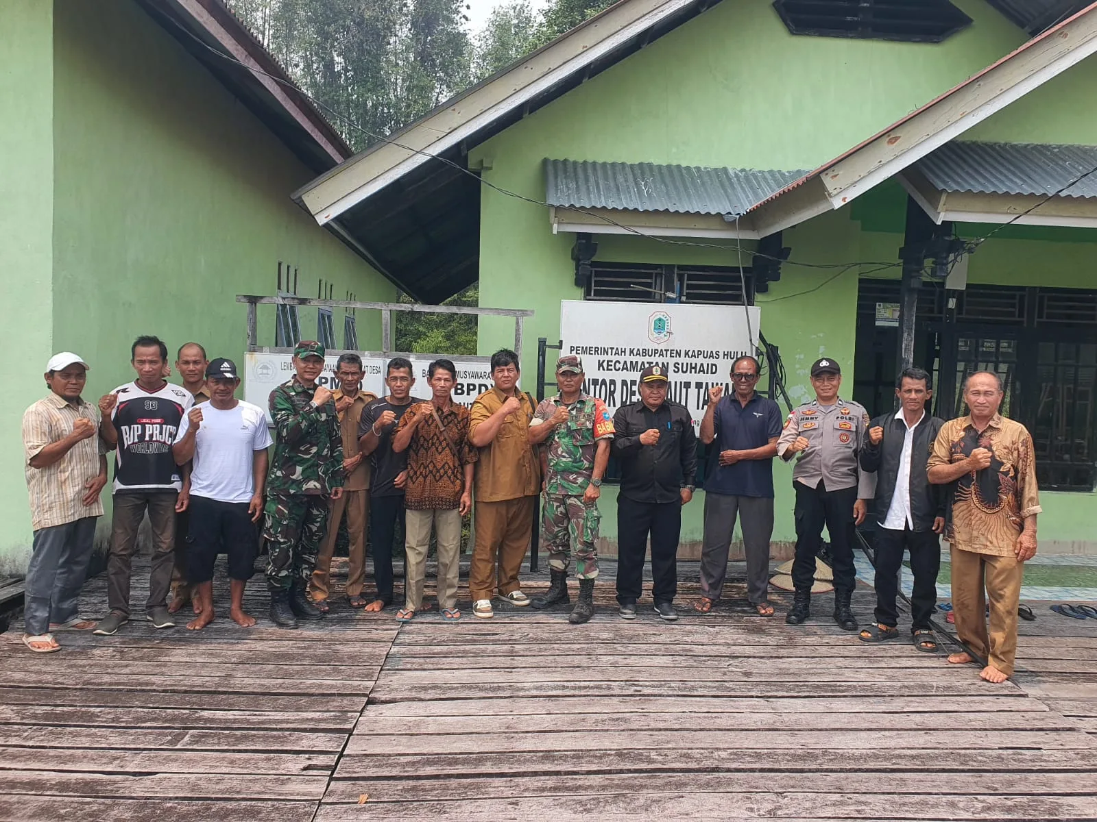 Prajurit Kodam V/Brawijaya, Perkuat Pencegahan Karhutla melalui Edukasi Masyarakat di Kapuas Hulu