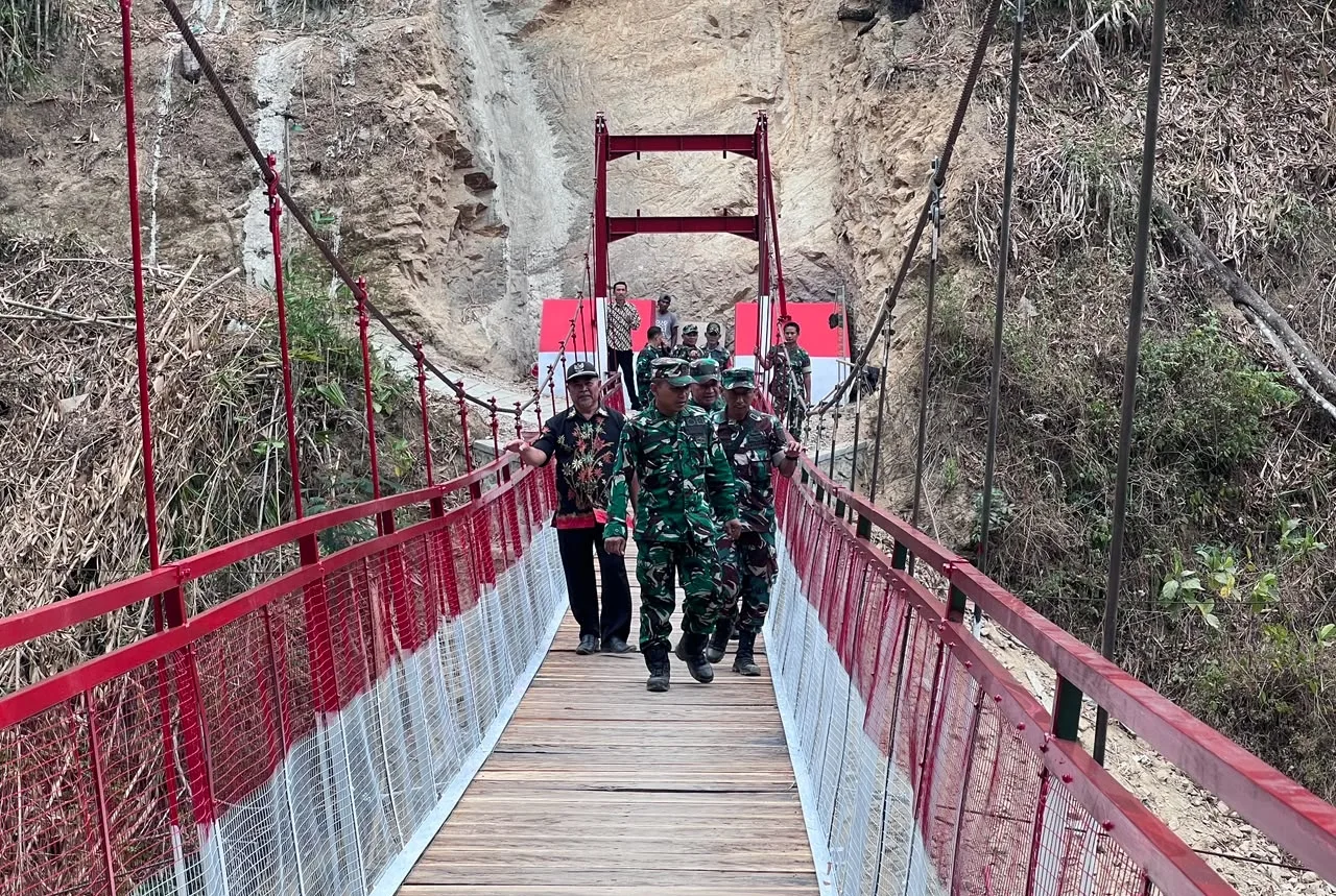 Jembatan Garuda TNI AD Hadir di Pacitan, Buka Akses dan Harapan Baru di Wilayah Terpencil