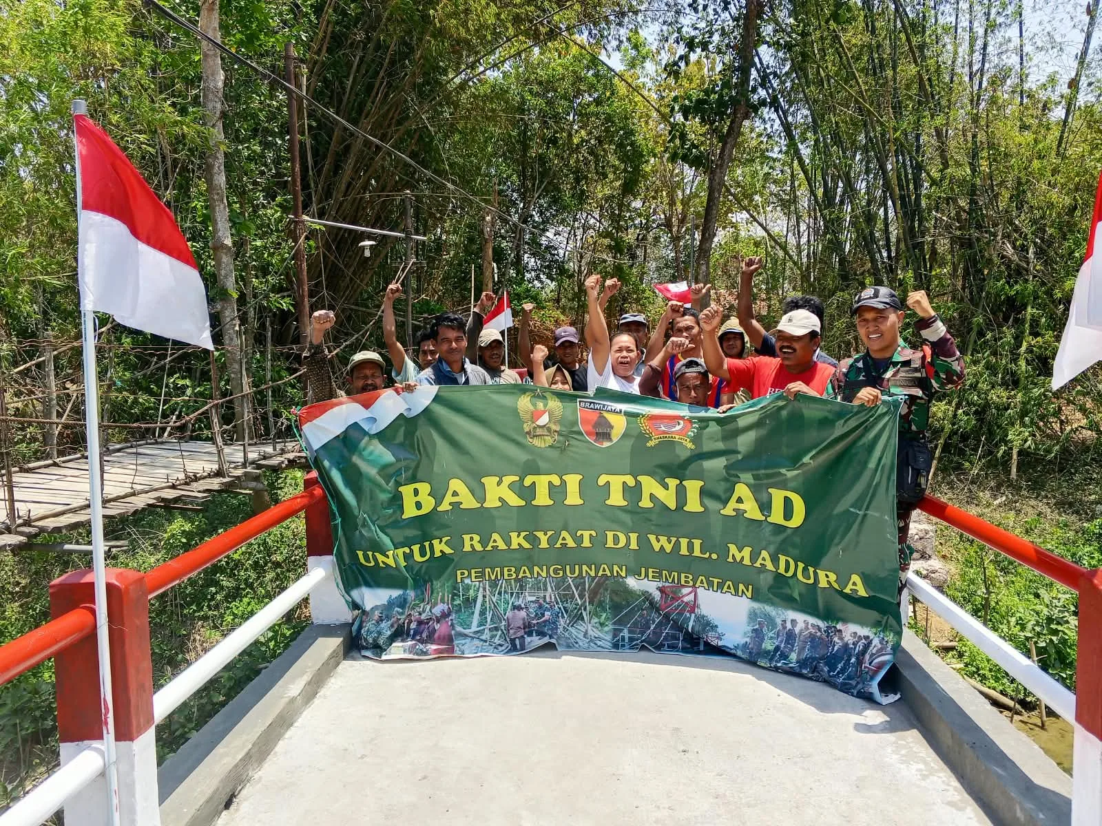 Bakti TNI AD untuk Rakyat Tuntaskan Jembatan Cangagan Baban