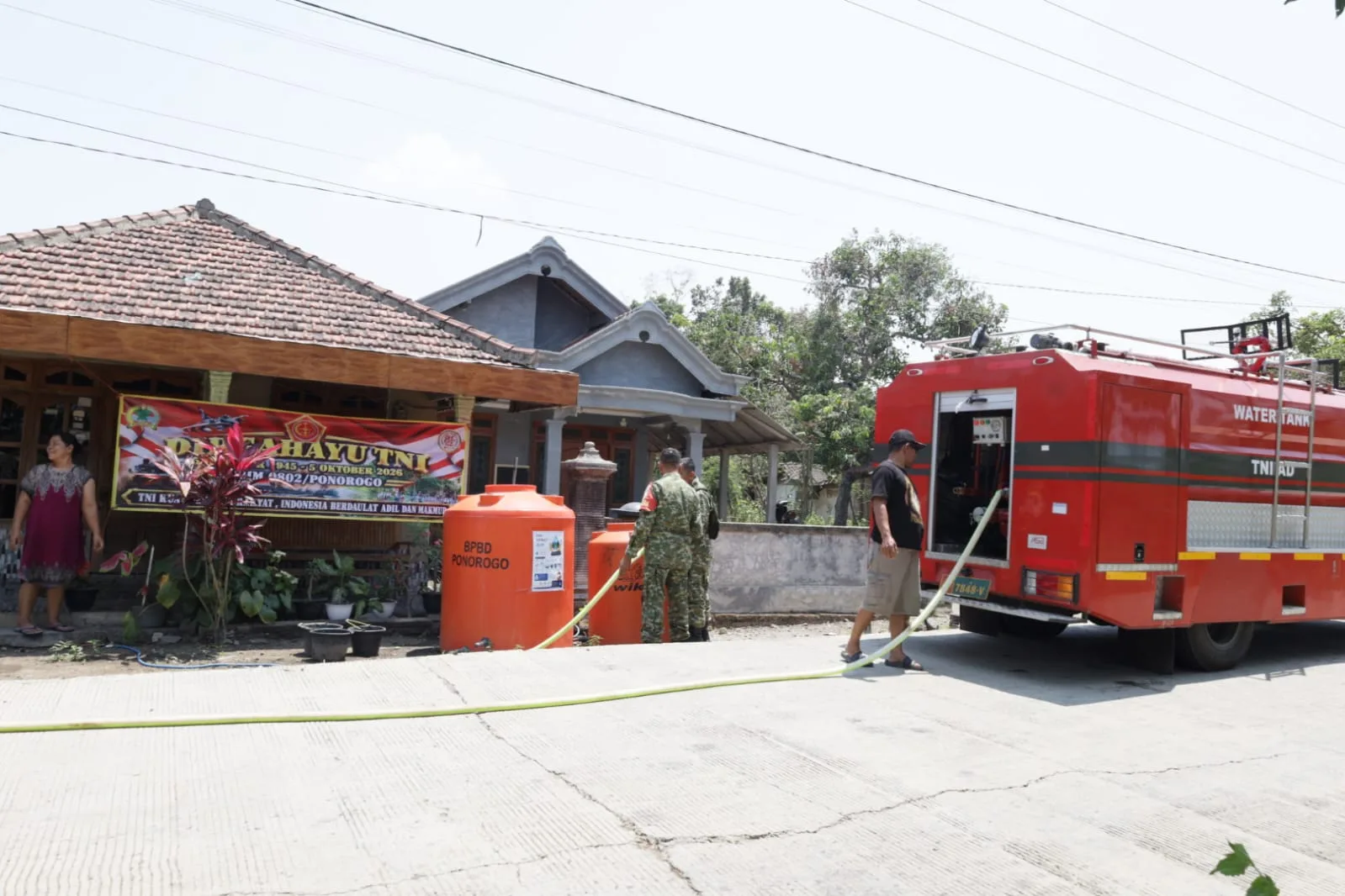 Bantuan Air Bersih Kodim 0802/Ponorogo Bantu Warga Hadapi Kemarau Panjang